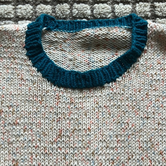 Men’s Handknit Cotton Sweater - Picture 3 of 9